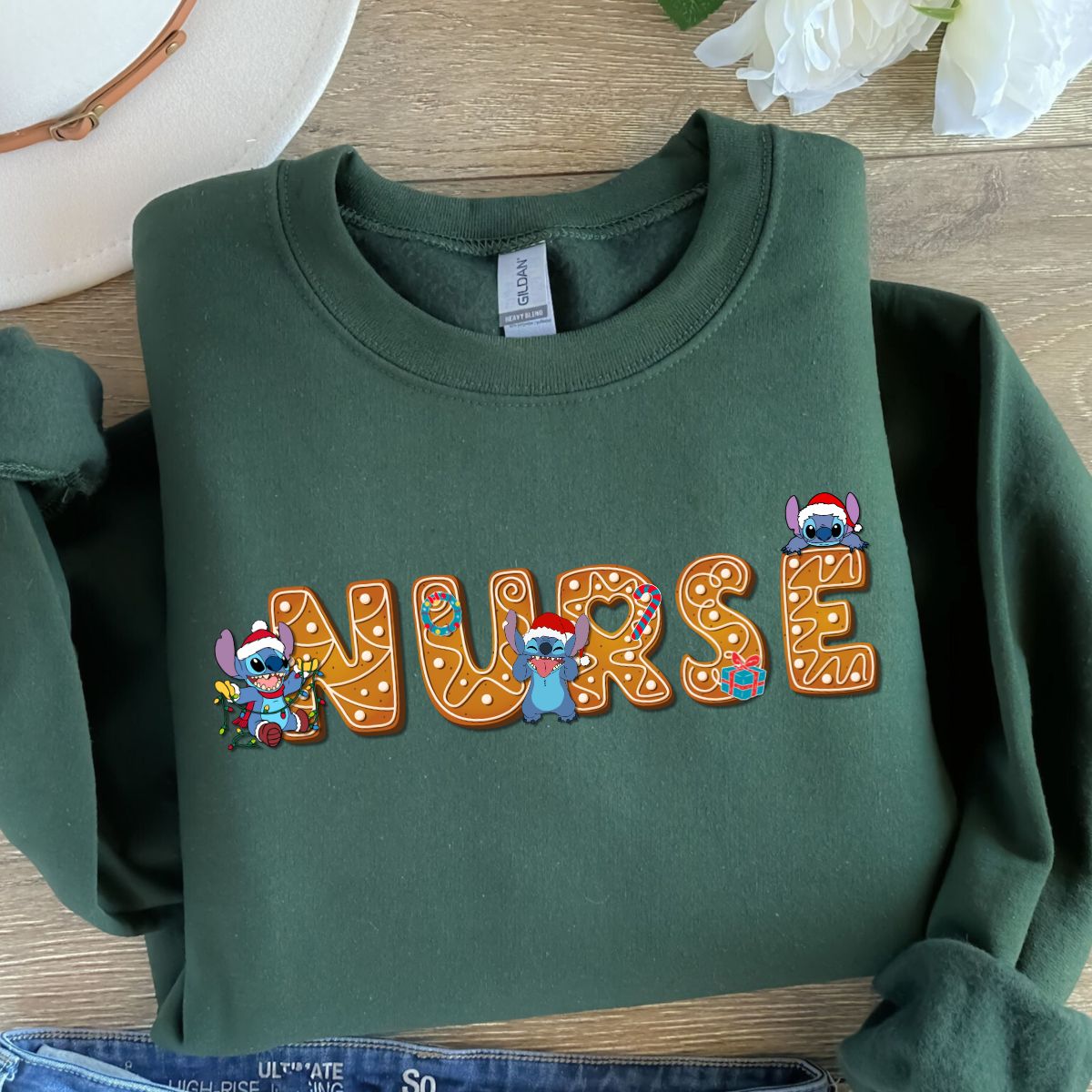 CREWNECK NURSE NOËL