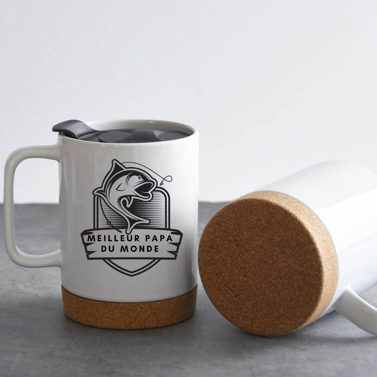 TASSE AVEC COUVERCLE ET FOND LIÈGE / CUP WITH LID AND CORK BOTTOM MEILLEUR PAPA PÊCHE