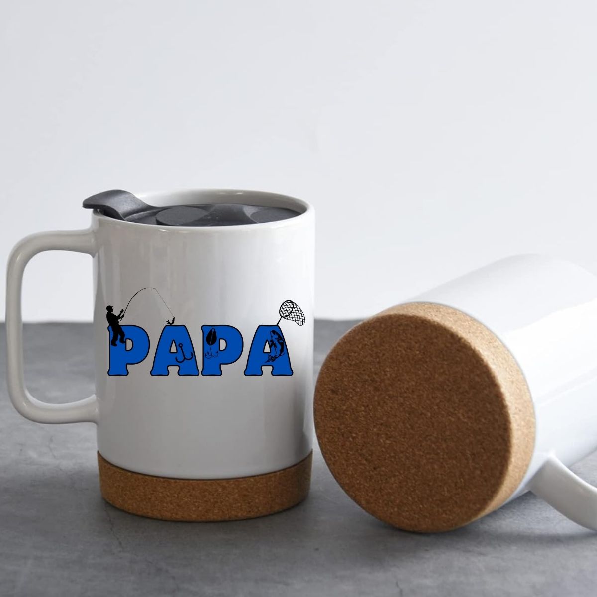 TASSE AVEC COUVERCLE ET FOND LIÈGE / CUP WITH LID AND CORK BOTTOM PAPA PÊCHEUR